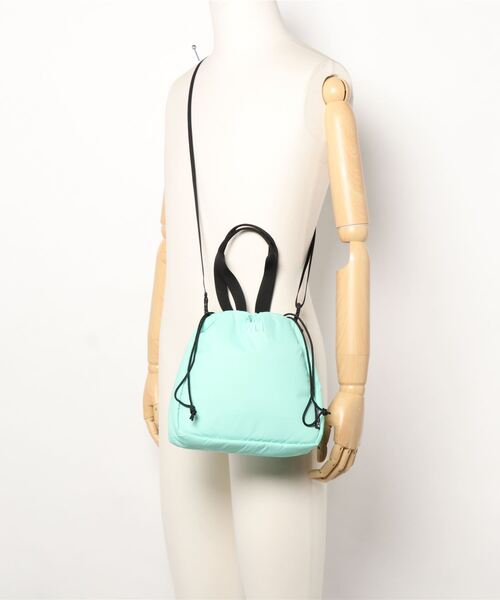 MEI（メイ）の「【MEI】ロゴショルダーバッグ（ショルダーバッグ・レディース・ライム/ブラック/ベージュ・ONE SIZE）」の6枚目の写真