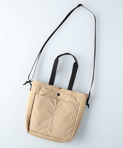 MEI（メイ）の「【MEI】ロゴショルダーバッグ（ショルダーバッグ・レディース・ライム/ブラック/ベージュ・ONE SIZE）」の12枚目の写真