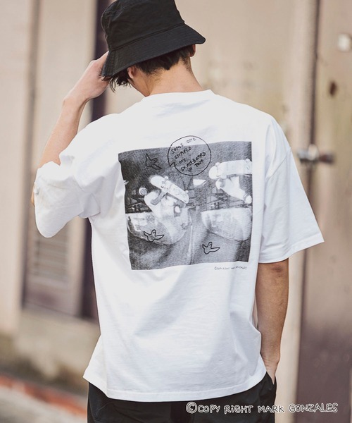Mark Gonzales（マーク・ゴンザレス）の「Mark Gonzales(マーク ゴンザレス)イラストプリントハーフスリーブカットソー×7type（Tシャツ/カットソー・メンズ・ホワイト系7/ブラック系7/ブラック系1/ホワイト系1/ホワイト系3/ホワイト系4/ブラック系3/ブラック系5/ホワイト系6/ブラック系4/ホワイト系5/ブラック系6/ブラック系2/ホワイト系2/ホワイト系その他/ホワイト系8/ホワイト系9/ブラック系その他/ブラック系8/ブラック系9・M/L/XL）」の8枚目の写真