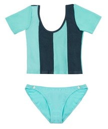 Pacific Rainbow（パシフィックレインボー）の「Pacific Rainbow / ストライプ半袖ラッシュガード スイムパンツ セット＜90－140cm＞（水着・キッズ）」