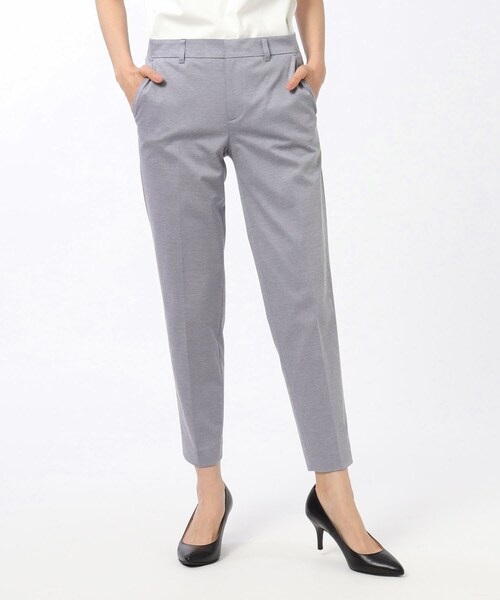 UNTITLED（アンタイトル）の「◆【洗える・消臭・UVカット・接触冷感】ネオカトレアテーパードパンツ（スーツパンツ・レディース・ダークグレー/ダークネイビー/ブルー/ブラック/グレー系その他6・03/02/99/00/01）」の4枚目の写真