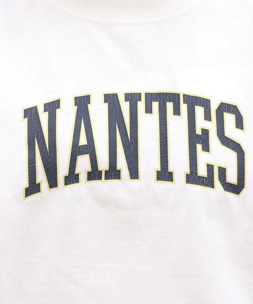 one after another NICE CLAUP(ワンアフターアナザーナイスクラップ)の「ゆるカレッジロゴT(Tシャツ/カットソー・レディース・ベージュ/チャコール/ブルーグレー/オフホワイト・FREE)」の12枚目の写真