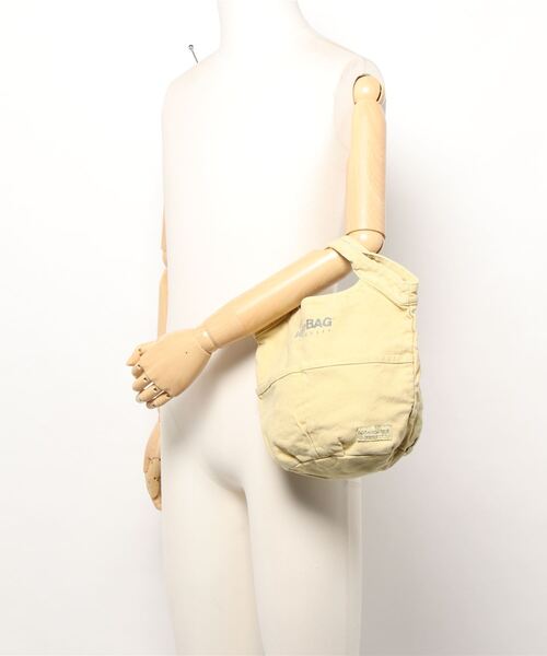 on the day（オンザデイ）の「VegieBAG　バケットバッグ　ボタニカルダイ（トートバッグ・メンズ・イエロー/ネイビー・FREE）」の9枚目の写真