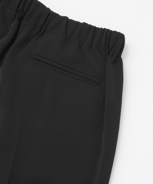 URBAN RESEARCH DOORS(アーバンリサーチドアーズ)の「ダブルクロスイージーパンツ(その他パンツ・レディース・ブラック/ベージュ/ミント・38/36)」の10枚目の写真