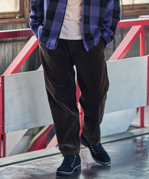 MARBLES(マーブルズ)の「mp9029-CORDUROY TUCK PANTS タックパンツ(その他パンツ・メンズ・ネイビー/アイボリー/ブラウン/ブラック・L/XL/S/M)」の4枚目の写真