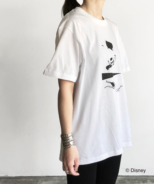 MICKEY MOUSE（ミッキーマウス）の「FD:キャラチョイ Disney ディズニー　ミッキーマウス ビッグTシャツ（Tシャツ/カットソー・レディース・ホワイト/ブラック・S/M/L/XL）」の4枚目の写真