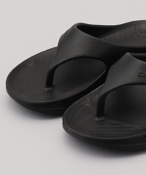 DESCENTE（デサント）の「【DESCENTE デサント】ENERZITE CALM THONG　エナザイトカームトングサンダル　リカバリーサンダル（サンダル・レディース・ブラック/ベージュ/オリーブ・23.0cm/25.0cm/26.0cm/27.0cm/28.0cm/24.0cm）」の8枚目の写真