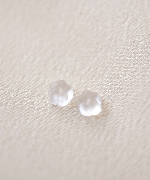 florist（フローリスト）の「つや消しカラーパールピアス（ピアス（両耳用）・レディース・ホワイト/ピンク/グリーン/アイボリー・FREE）」の8枚目の写真