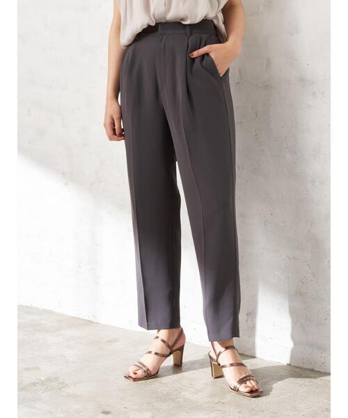 YECCA VECCA(イェッカヴェッカ)の「・タックスリムストレートパンツ*(その他パンツ・レディース・チャコールグレー/グリーン系その他3/ライトグレー・M/S)」の5枚目の写真