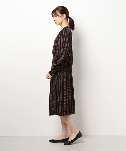 SEE BY CHLOE（シーバイクロエ）の「プリントミディドレス（ワンピース・レディース・ブラック系その他・36/34）」の2枚目の写真
