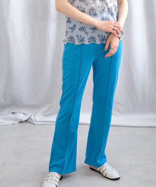 ＡＮＤＪ（アンドジェイ）の「センターシームプレスセミフレアカラーパンツ　スラックス　パンツ（スラックス・レディース・グリーン/レッド/ピンク/ブルー・M）」の13枚目の写真