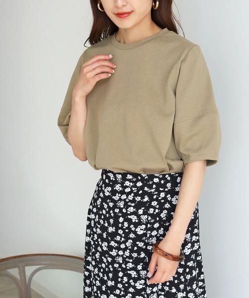 HER CLOSET（ハークローゼット）の「【shemoshelly】ランタンスリーブTシャツ（Tシャツ/カットソー・レディース・ホワイト/ブラック/カーキ/ブルー/アッシュブラウン・M）」の4枚目の写真