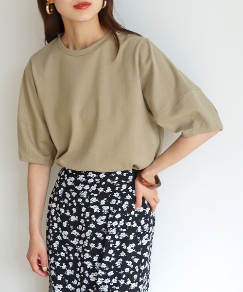 HER CLOSET（ハークローゼット）の「【shemoshelly】ランタンスリーブTシャツ（Tシャツ/カットソー・レディース・ホワイト/ブラック/カーキ/ブルー/アッシュブラウン・M）」の16枚目の写真