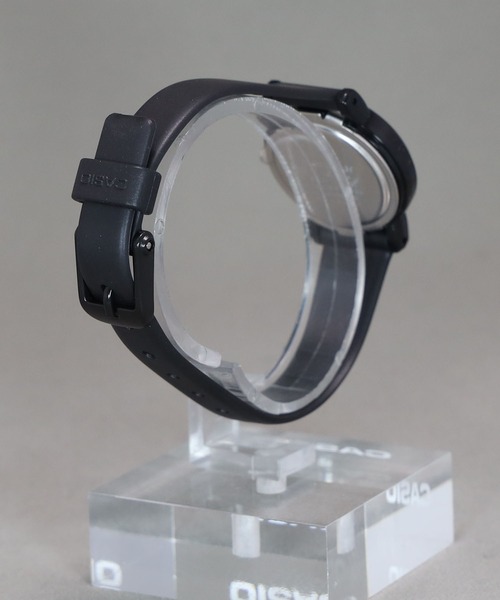 CASIO(カシオ)の「CASIO Collection / LQ-139AMV-7B3LWJH(アナログ腕時計・レディース・ホワイト×ブラック・FREE)」の8枚目の写真