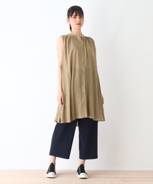 Cutie Blonde(キューティーブロンド)の「◆【S-L】スラブノースリギャザーワンピース(ワンピース・レディース・ライトベージュ/ネイビー/マスタード・01/03/02)」の13枚目の写真