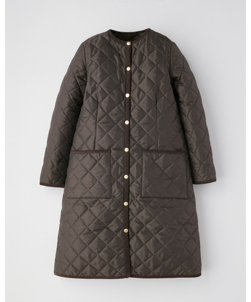 Traditional Weatherwear(トラディショナルウェザーウェア)の「ARKLEY LONG/アークリー ロング キルティング コート(ノーカラーコート・レディース・ネイビー/ブラウン/ブラック×ブラック/テラコッタ・36/34/32)」の4枚目の写真