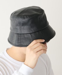 PUレザーバケットハット