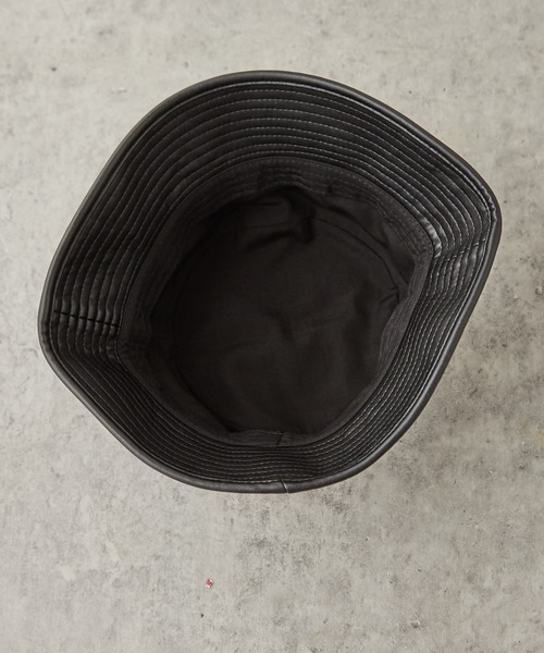 DISCOAT（ディスコート）の「PUレザーバケットハット（ハット・メンズ・ブラック・FREE）」の5枚目の写真
