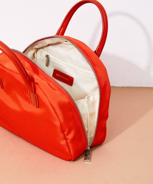 ADAM ET ROPE'(アダムエロペ)の「【WEB限定】中綿ラウンドミニボストン(ボストンバッグ・レディース・ブラック/オフホワイト/オレンジ・FREE)」の17枚目の写真