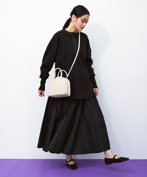 ADAM ET ROPE'(アダムエロペ)の「【WEB限定】中綿ラウンドミニボストン(ボストンバッグ・レディース・ブラック/オフホワイト/オレンジ・FREE)」の11枚目の写真