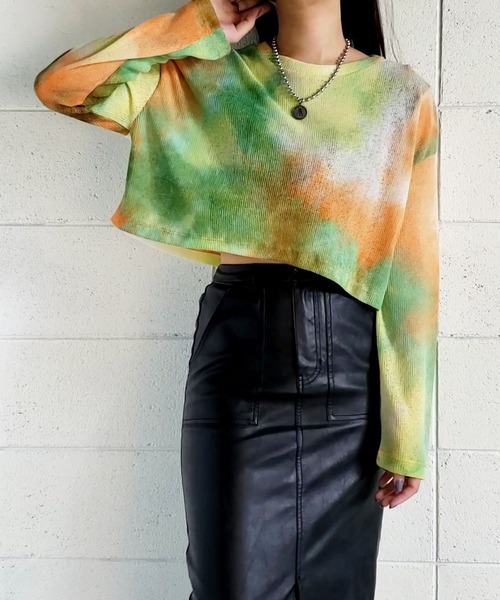 me+em select(ミームセレクト)の「タイダイショートシアートップス(Tシャツ/カットソー・レディース・オレンジ/ブラック/ミント・FREE)」の1枚目の写真