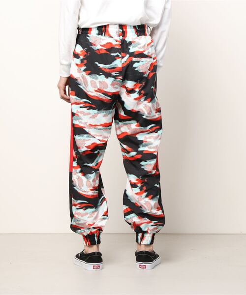 24karats（トゥウェンティーフォーカラッツ）の「3D Camo Track Pants（その他パンツ・メンズ・ブラック/カモフラージュ・MEDIUM/LARGE）」の6枚目の写真