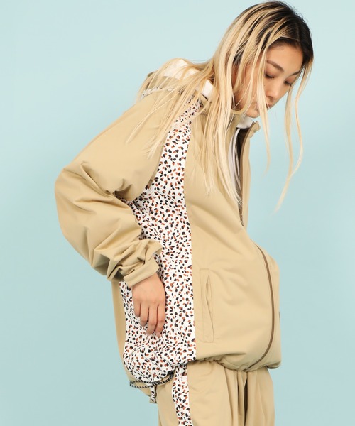 SON OF THE CHEESE（サノバチーズ）の「【SON OF THE CHEESE / サノバチーズ】Dot Layer JKT（マウンテンパーカー・メンズ・グレー/ベージュ・LARGE）」の2枚目の写真