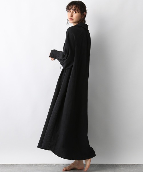 e/rm（イーアールエム）の「【e/rm】ダブルガーゼマキシワンピース 236472（ワンピース・レディース・オフホワイト/ブラック・FREE）」の17枚目の写真