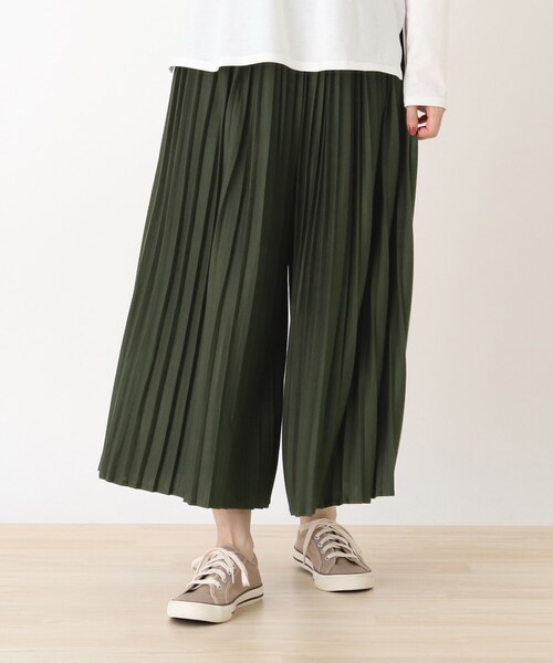 Cutie Blonde(キューティーブロンド)の「◆【吸湿発熱/S-LL】すそくるっプリーツパンツ(その他パンツ・レディース・カーキ/レンガ/チャコールグレー/ブラック/ブラウン系その他・03/01/04/02)」の5枚目の写真