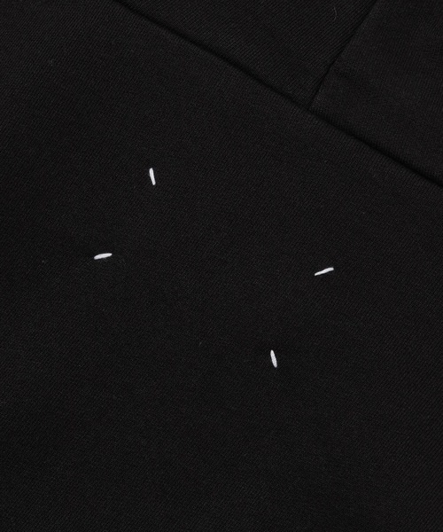 Maison Margiela（メゾンマルジェラ）の「SWEATSHIRT（スウェット・メンズ・ブラック/ホワイト・44/46/48/50/52）」の3枚目の写真