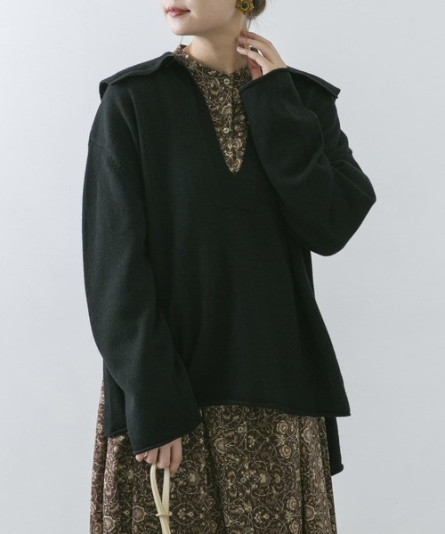 URBAN RESEARCH ROSSO（アーバンリサーチロッソ）の「セーラーカラーVネックニットプルオーバー（ニット/セーター・レディース・ベージュ/ブラック・FREE）」の22枚目の写真