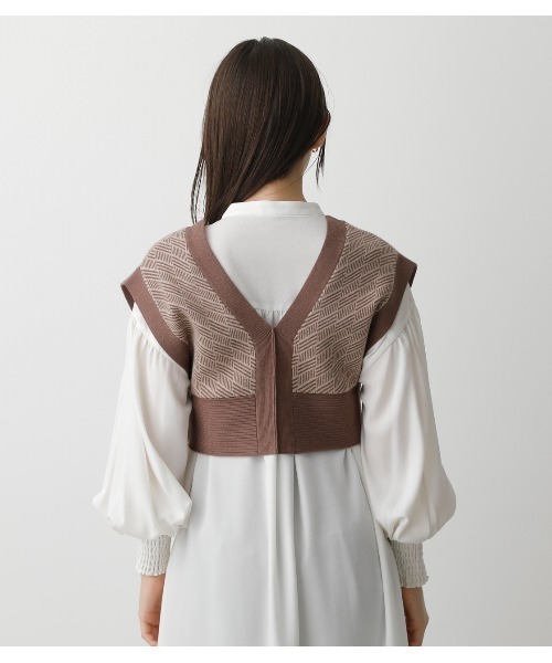 AZUL by moussy(アズールバイマウジー)の「PATTERN COMPACT KNIT VEST/パターンコンパクトニットベスト(タンクトップ・レディース・ブラウン系その他/ブラック系その他・FREE)」の19枚目の写真