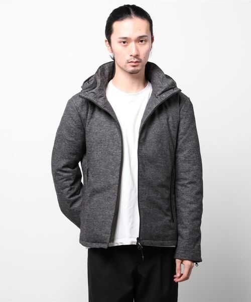 TORNADO MART（トルネードマート）の「TORNADO MART∴ＳｕｎＷａｒｍシャークスキンダウンブルゾン（ブルゾン・メンズ・グレー/ベージュ/ネイビー・LARGE/MEDIUM）」の2枚目の写真