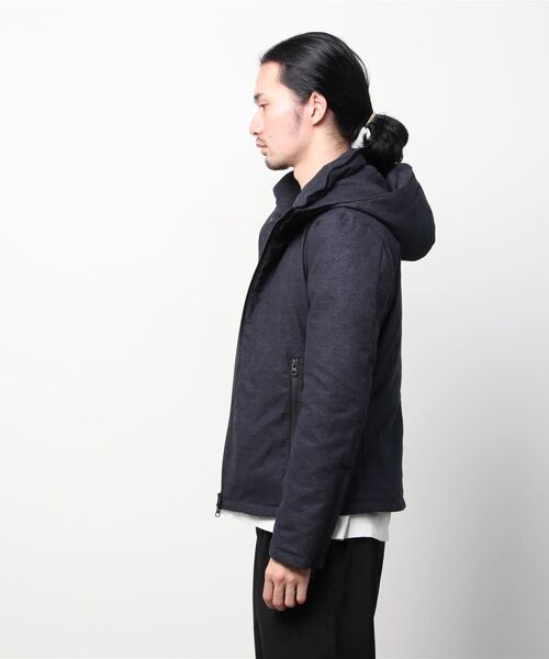 TORNADO MART（トルネードマート）の「TORNADO MART∴ＳｕｎＷａｒｍシャークスキンダウンブルゾン（ブルゾン・メンズ・グレー/ベージュ/ネイビー・LARGE/MEDIUM）」の4枚目の写真