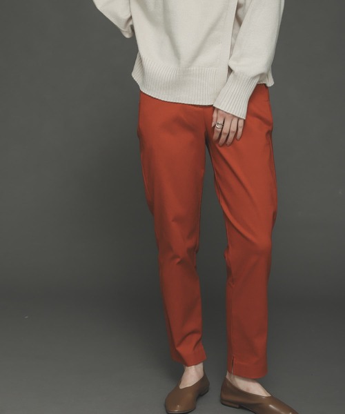 SENSE OF PLACE by URBAN RESEARCH(センスオブプレイスバイアーバンリサーチ)の「『TALLサイズあり』ストレッチスリムテーパードパンツ(その他パンツ・レディース・ブラック/オレンジ/アイボリー/ベージュ/ブラウン・SMALL/TALL/MEDIUM/X-SMALL/LARGE)」の5枚目の写真