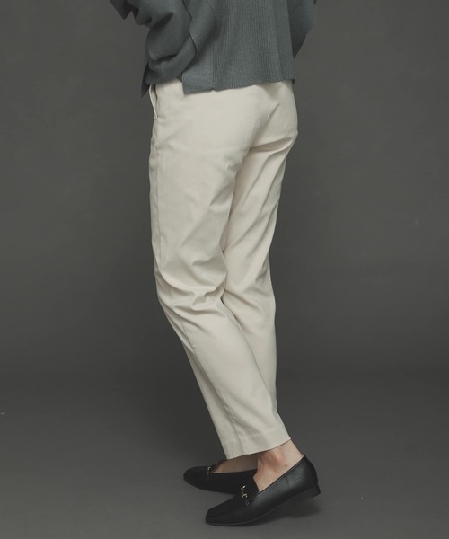 SENSE OF PLACE by URBAN RESEARCH(センスオブプレイスバイアーバンリサーチ)の「『TALLサイズあり』ストレッチスリムテーパードパンツ(その他パンツ・レディース・ブラック/オレンジ/アイボリー/ベージュ/ブラウン・SMALL/TALL/MEDIUM/X-SMALL/LARGE)」の6枚目の写真