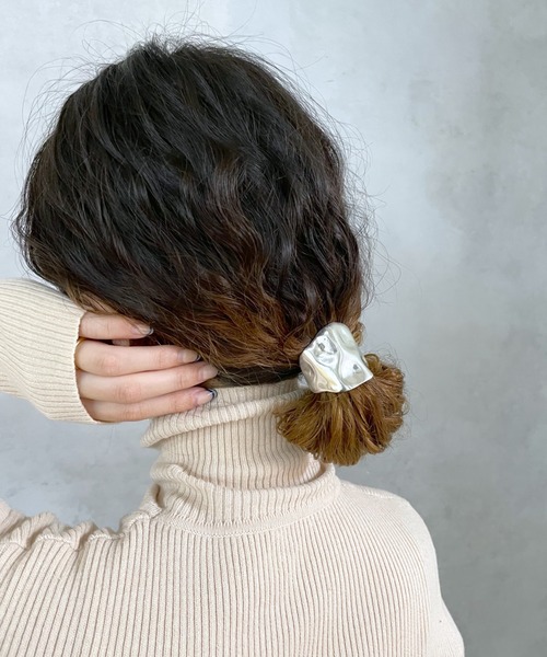mystic（ミスティック）の「[Eau un bijou] wave (haircuff)（バレッタ/ヘアクリップ・レディース・ゴールド/シルバー・ONE SIZE）」の8枚目の写真