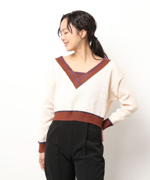 MAISON DE THERESE(メゾン ド テレーズ)の「バイカラー Vネックニットトップス(ニット/セーター・レディース・ブルー/ホワイト/グレー/ブラック/ピンク・FREE)」の2枚目の写真