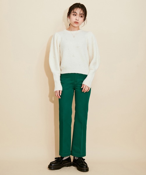 MADEMOISELLE ROPE'(マドモアゼル ロペ)の「<春まで使える>【Dickies for MADEMOISELLE】ハイウエストフレアパンツ(その他パンツ・レディース・ブラック/ベージュ/グリーン系その他・38/36/34)」の6枚目の写真