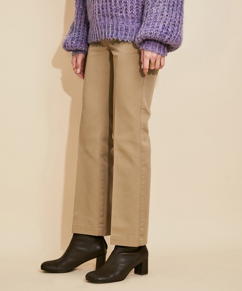 MADEMOISELLE ROPE'(マドモアゼル ロペ)の「<春まで使える>【Dickies for MADEMOISELLE】ハイウエストフレアパンツ(その他パンツ・レディース・ブラック/ベージュ/グリーン系その他・38/36/34)」の8枚目の写真