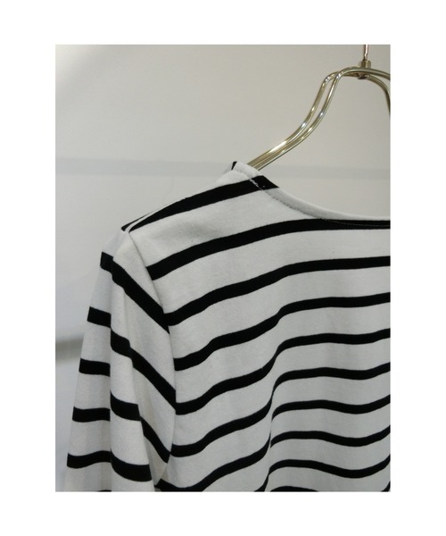 ulu(ウル)の「Cotton basic border cutsew(Tシャツ/カットソー・レディース・ホワイト×ブラック・FREE)」の6枚目の写真