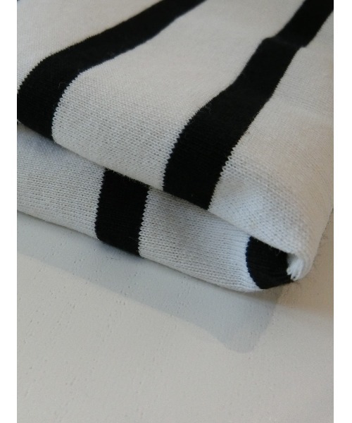 ulu(ウル)の「Cotton basic border cutsew(Tシャツ/カットソー・レディース・ホワイト×ブラック・FREE)」の7枚目の写真