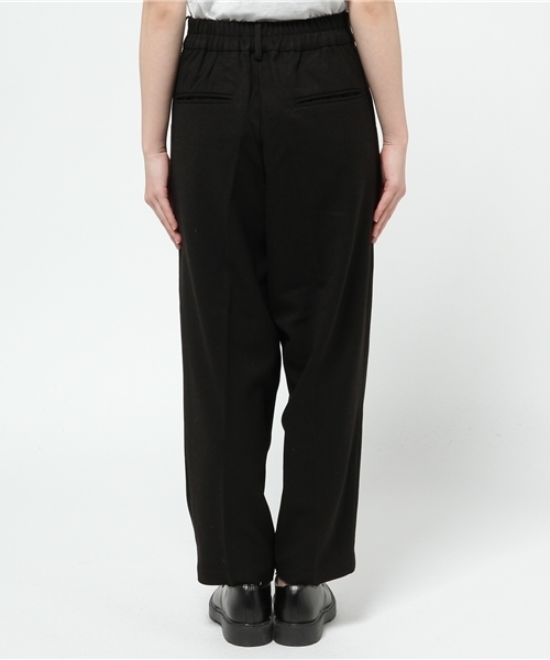 CIAOPANIC（チャオパニック）の「【Ciaopanic】ビッグタック太パンツ（その他パンツ・レディース・ブラック・FREE）」の4枚目の写真