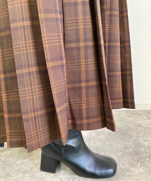 MLI'A（エムリア）の「チェック柄プリーツスカート（スカート・レディース・イエロー/ネイビー/ブラウン・FREE）」の8枚目の写真