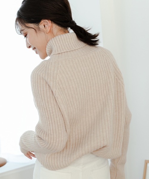 Edit Sheen（エディットシーン）の「ハイネックリブニット（ニット/セーター・レディース・ベージュ/マスタード・MEDIUM）」の11枚目の写真