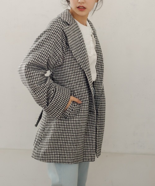 OLIVE des OLIVE（オリーブデオリーブ）の「ときめきデートチェスターコート（チェスターコート・レディース・ライトグレー/ブラック/アイボリー・FREE）」の15枚目の写真