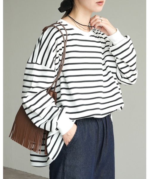 reca(レカ)の「裏起毛ビッグシルエットボーダースウェット(スウェット・レディース・ホワイト/ブラック/グレー/モカ/オートミール/アイボリー/グリーン系/レッド系その他/ベージュ/チャコールグレー/バーガンディー/グレー系その他/グレー系1/ブラウン系1/ホワイト系その他・FREE)」の1枚目の写真