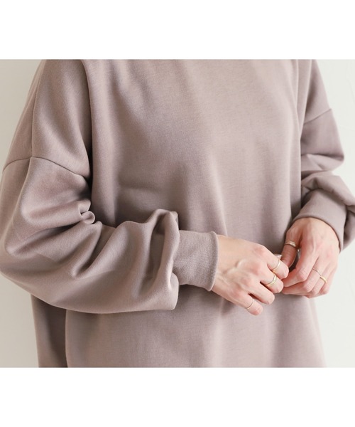 reca(レカ)の「裏起毛ビッグシルエットボーダースウェット(スウェット・レディース・ホワイト/ブラック/グレー/モカ/オートミール/アイボリー/グリーン系/レッド系その他/ベージュ/チャコールグレー/バーガンディー/グレー系その他/グレー系1/ブラウン系1/ホワイト系その他・FREE)」の20枚目の写真