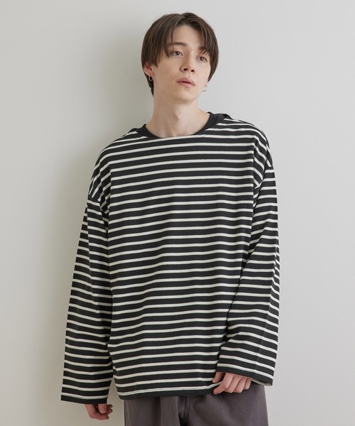 JUNRED（ジュンレッド）の「オーバーサイズボーダーロングスリーブTシャツ（Tシャツ/カットソー・メンズ・ブラック系その他/ライトグレー・M/S/L）」の3枚目の写真