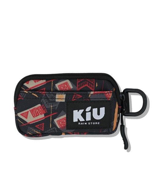 KiU（キウ）の「ウォーターリペレント ポーチS（ポーチ・レディース・カモフラージュ/ホワイト×ブルー/ホワイト系その他/ブラック系その他/レオパード/ゼブラ/アニマル/カラフル/レッド系その他/ブラック/ブルー系その他/ブラック系その他2/マルチ/タイガーカモ/ブラック×カーキ・FREE）」の8枚目の写真